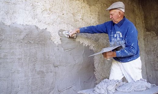 Material Matters: Re-Establishing Lime Plaster on Historic Buildings